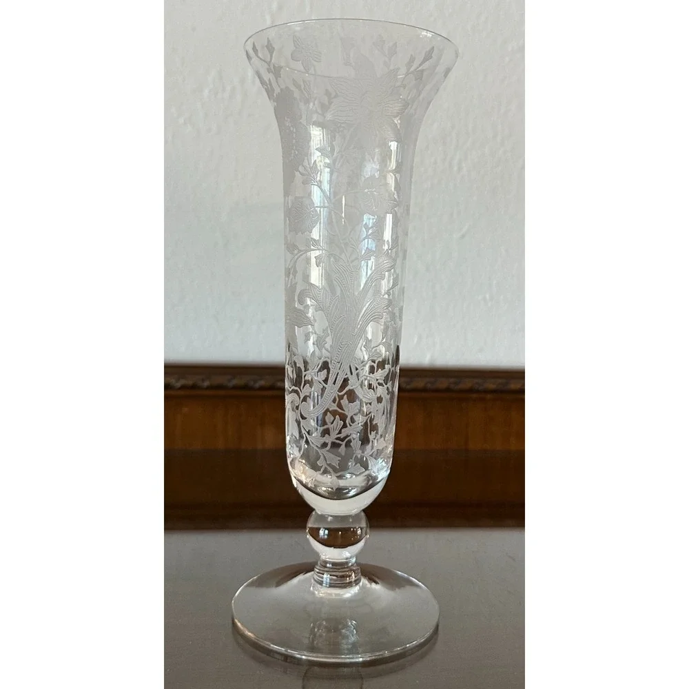 Cambridge Crystal 8.5'' Footed Floral Vase